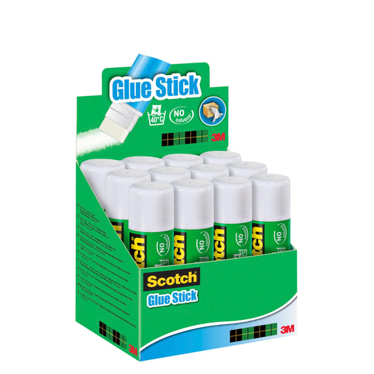 Ein Displaykarton von 3M Deutschland enthält 12 Scotch® Permanent-Klebestift 40 g mit weißer Kappe und grünem Etikett. Auf dem blauen Kartonetikett steht "Klebestift" und in der rechten unteren Ecke ist das 3M-Logo abgebildet.